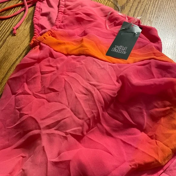 Sleeveless blouse - Picture 9 of 11